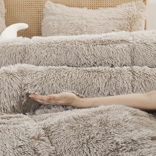 Fluffy Queen Comforter Set