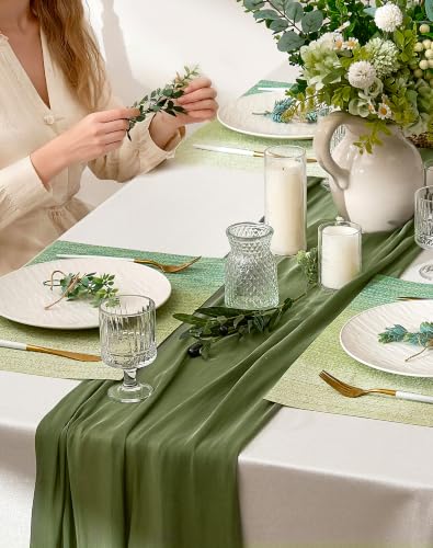 Gradient Green Woven Placemats Set of 8 (3 Count)