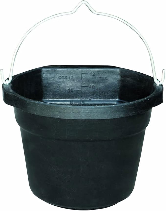 Farm Innovators Rubber 3 Gallon Flat Back Heated Bucket with Metal Handle, Built in Thermostat, and Concealed Heating Element, 70 Watt (4 Pack)