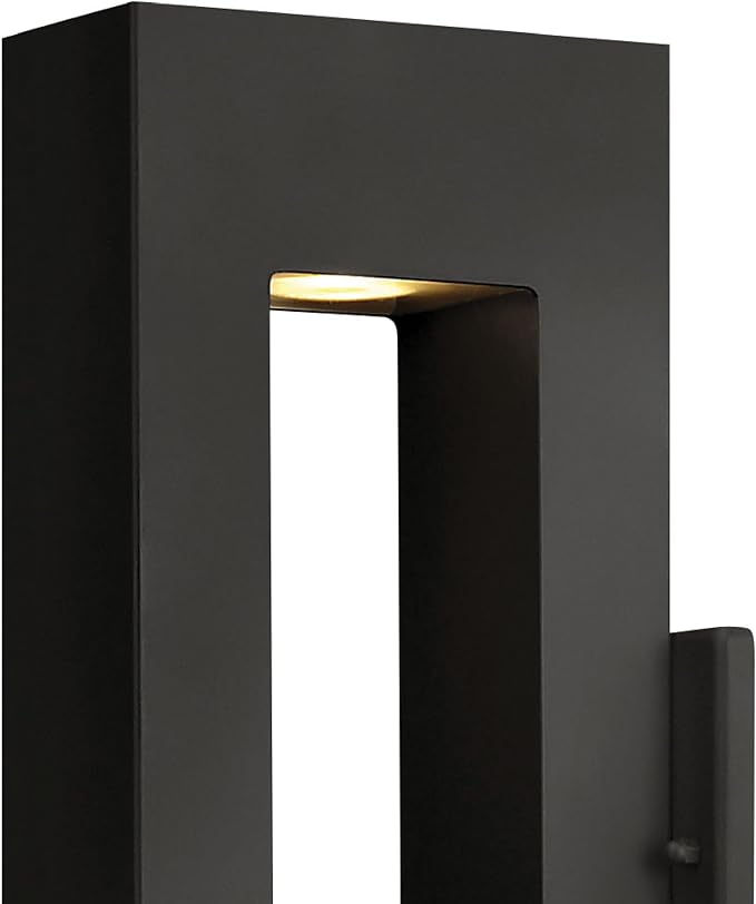 Hinkley Atlantis Medium Wall Mount Outdoor Lantern