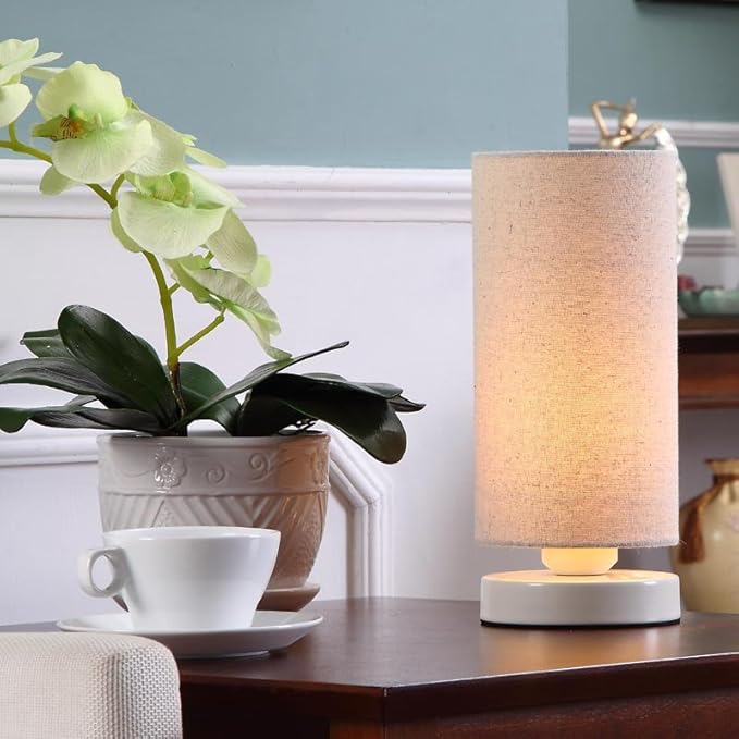 Bieye L10271 Linen Fabric Table Lamp