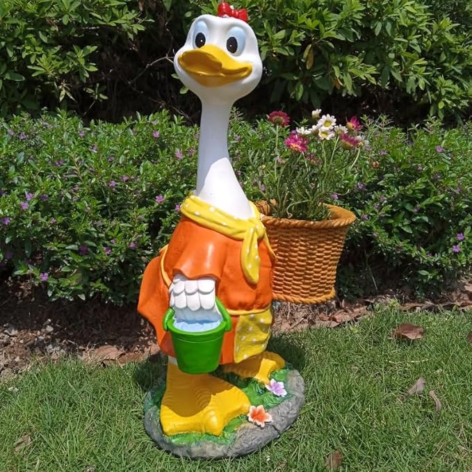 Couple Duck Garden Statue Duck Succulent Plant Flower Pot Goose Flower Pot Statue Indoor and Outdoor Art Decoration Courtyard Garden Terrace Lawn and Office Decoration Ideal Festival Gift