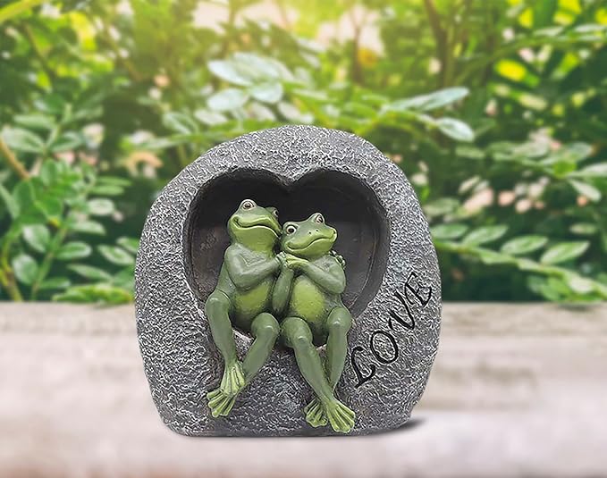 Artisan Flair Lover Frog Statues for Garden - Resin Frogs Couple Figurines Romantic - Yard Animal Decor Frog Stuff Outdoor Lawn Ornament, Green, 7.09 X 4.33 X 7.09 Inches, AF15813