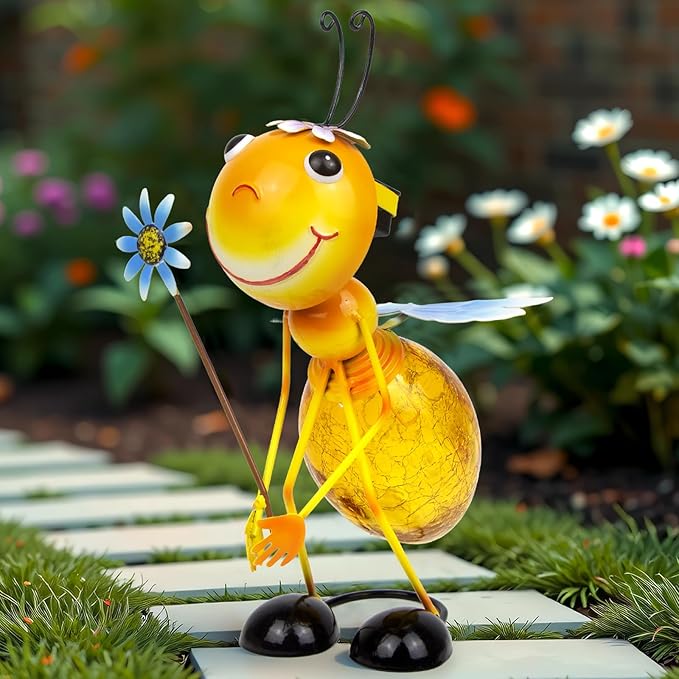 Solar Garden Statue Bee Decor,Outdoor Decorative Tabletop Lanterns,Outdoor Bee Figurines Decorations for Patio Yard Lawn Ornaments,Birthday Gifts for Mom Women Grandma