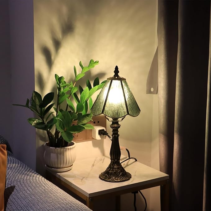 Small Tiffany Table Lamp Green Bark Pattern Style Stained Glass Desk Lamps