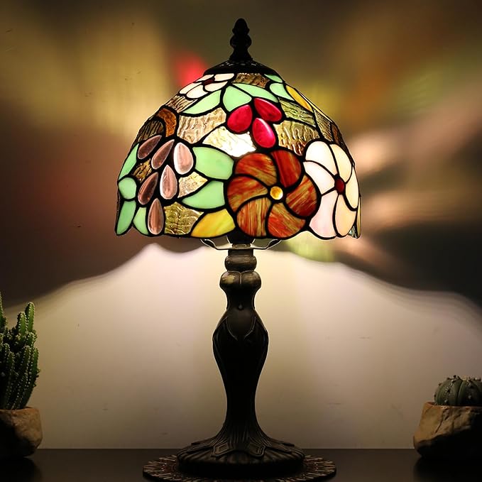 Tiffany Style Lamp Stained Glass Table Lamp 8 x 14.5 Mini Accent Light Grape