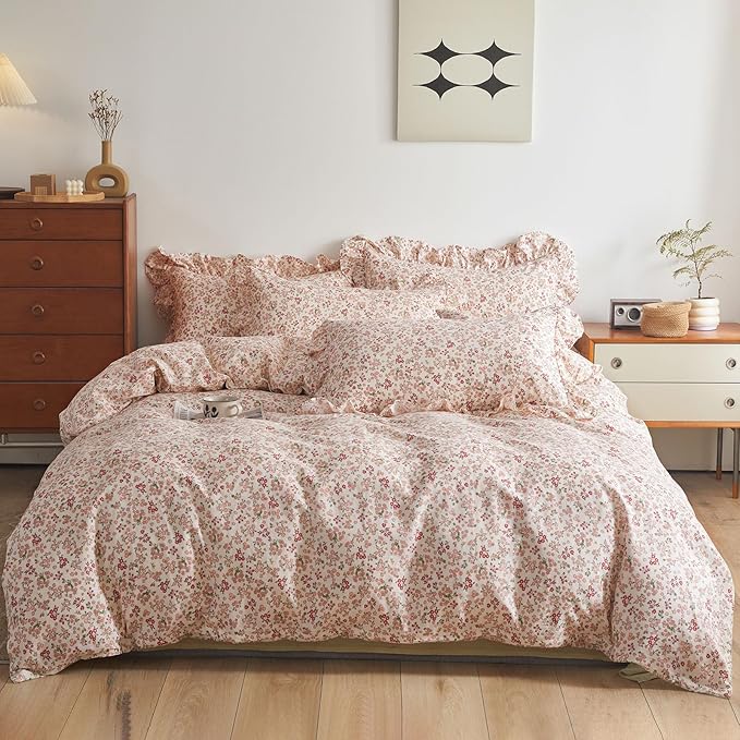 Girls Floral Comforter Set Twin XL Pink Red Flower Comforter Boho Vintage Floral Bedding Comforter with 2 Ruffle Pillow Shams Botanical Bedding Cottagecore Comforter Set Twin XL Bed for Teens Girls