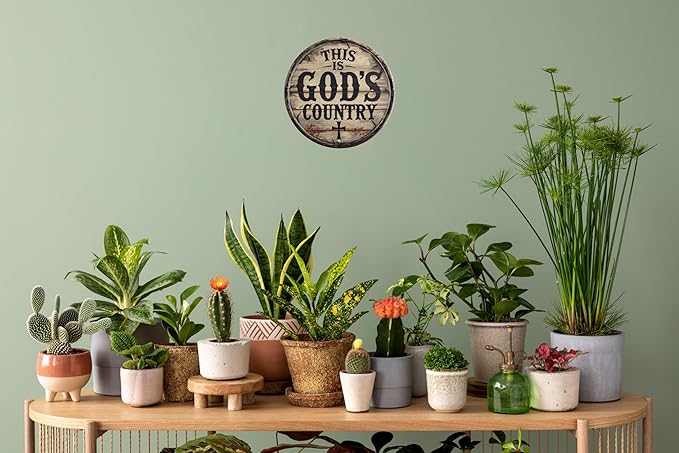 God's Country Welcome Sign for Front Door Round Metal Door Sign 8x8 Inch Home Art Office Coffee Shop or Bedroom Decor Gift Creativity